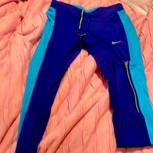 Nike leggings blue stripes